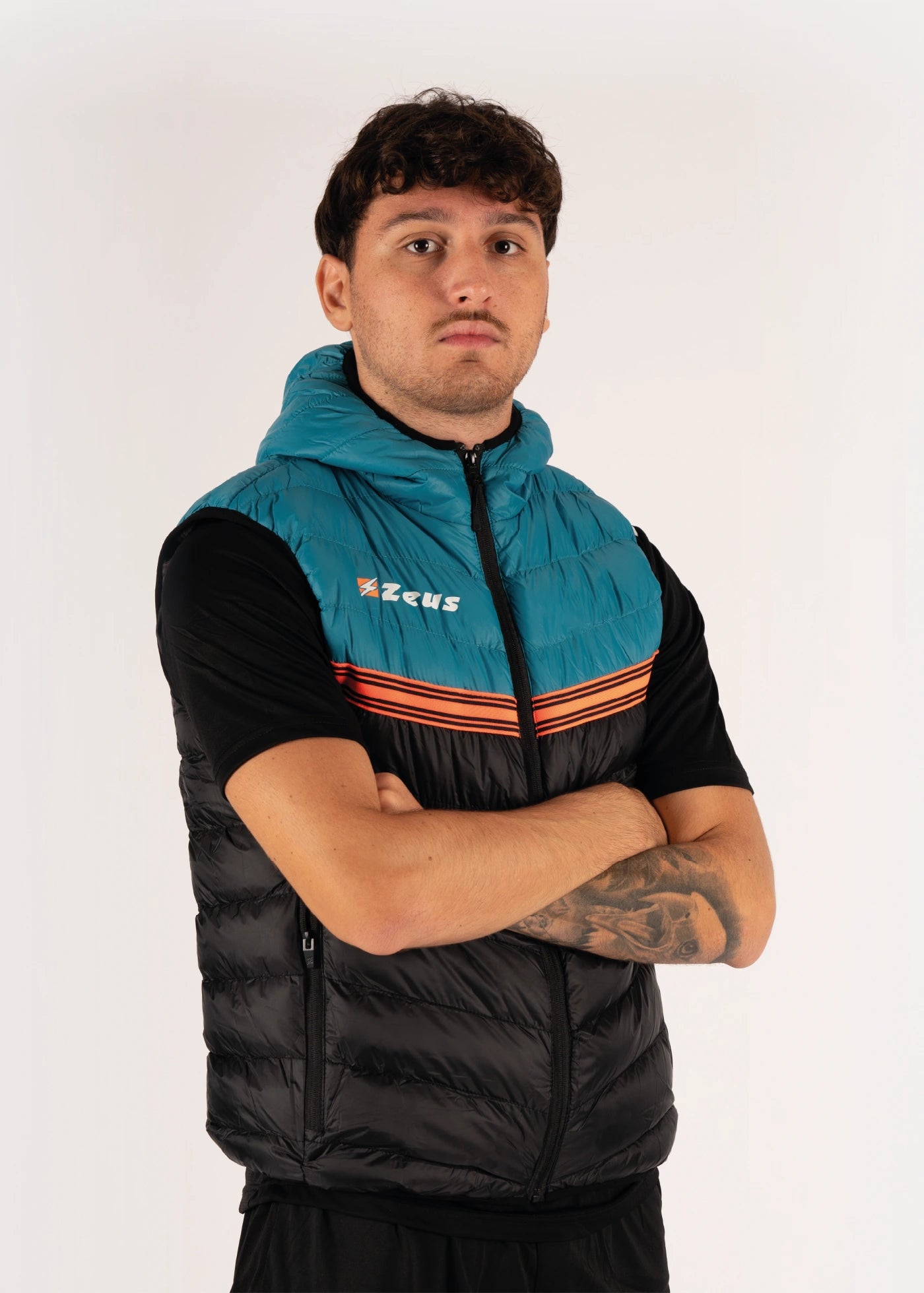 #farbe_petrol-schwarz