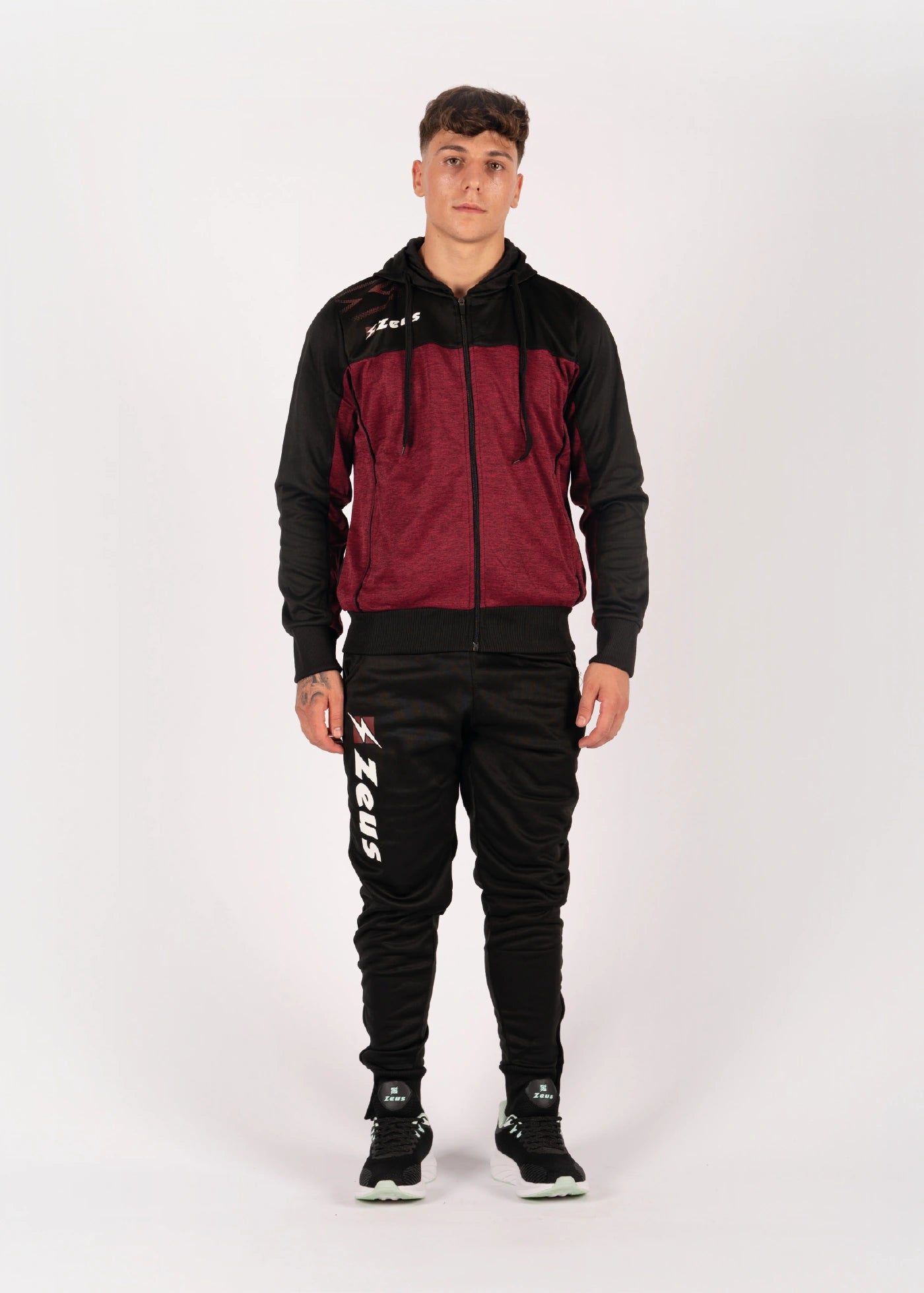 #farbe_schwarz-bordeaux