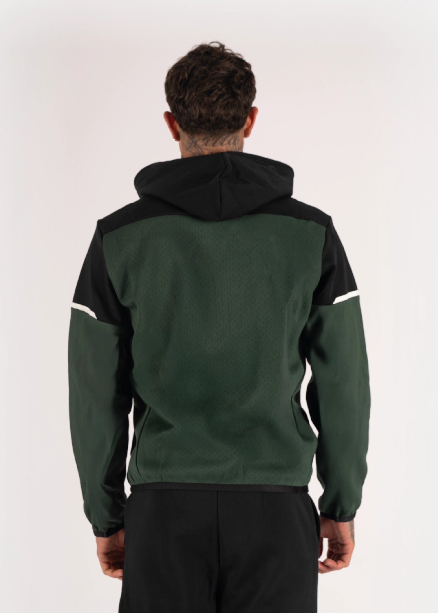 #farbe_schwarz-militärgrün