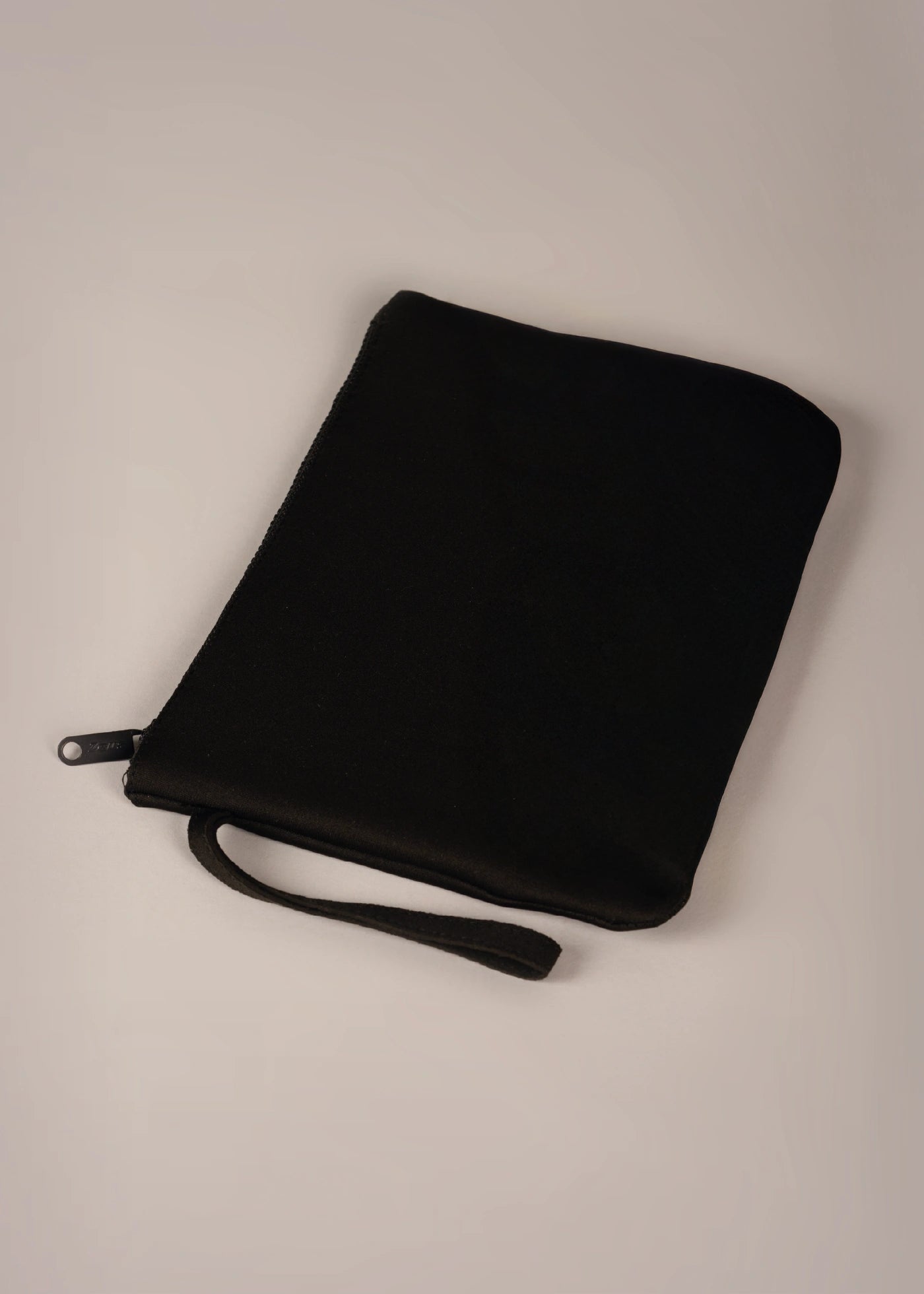 #farbe_Schwarz ohne Logo