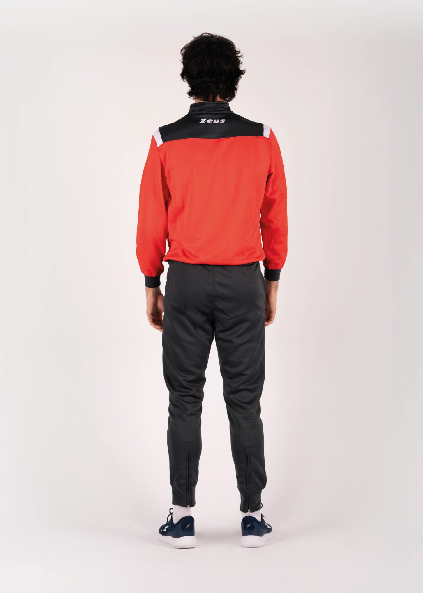 #farbe_rot-dunkelgrau