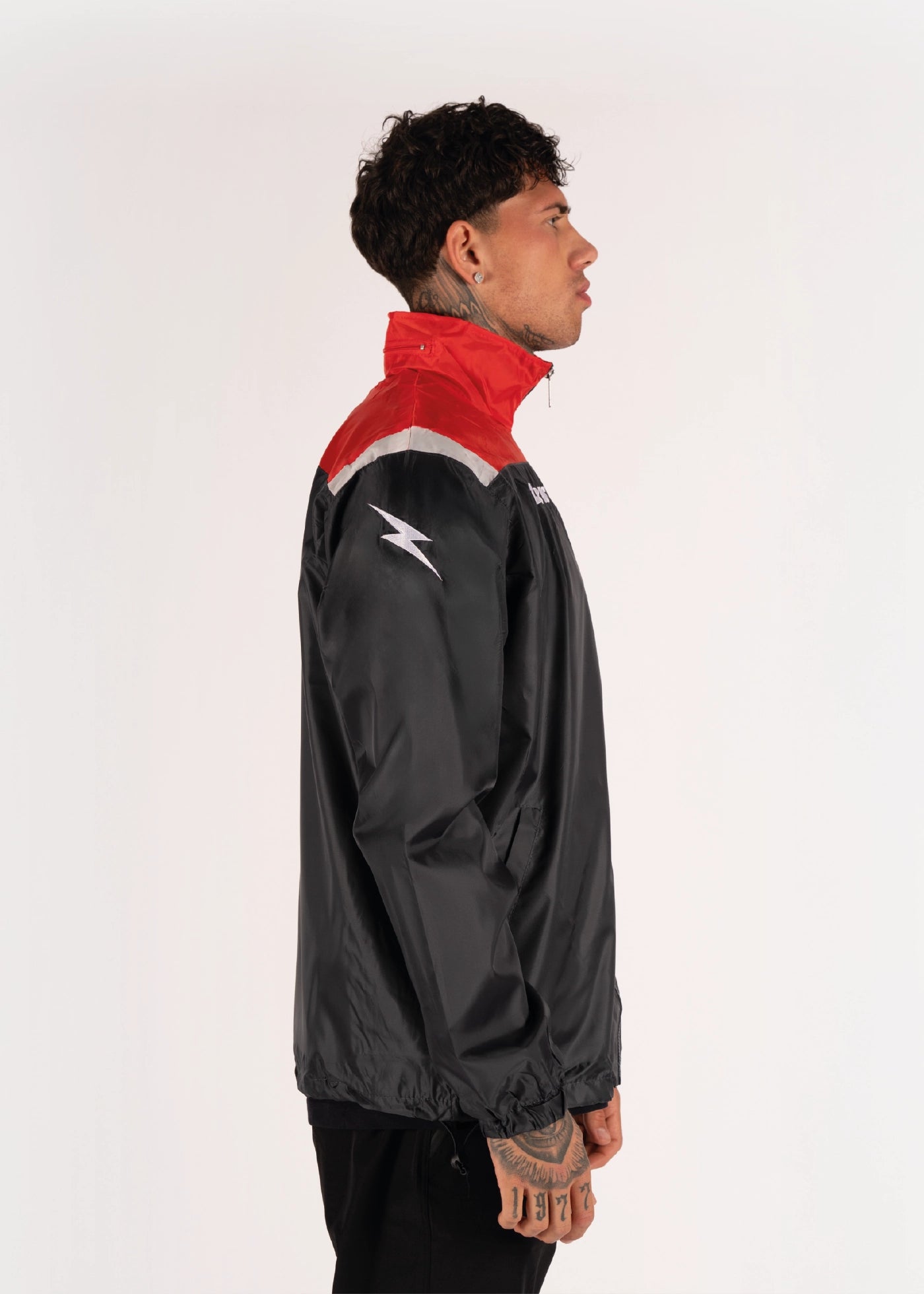 #farbe_rot-dunkelgrau