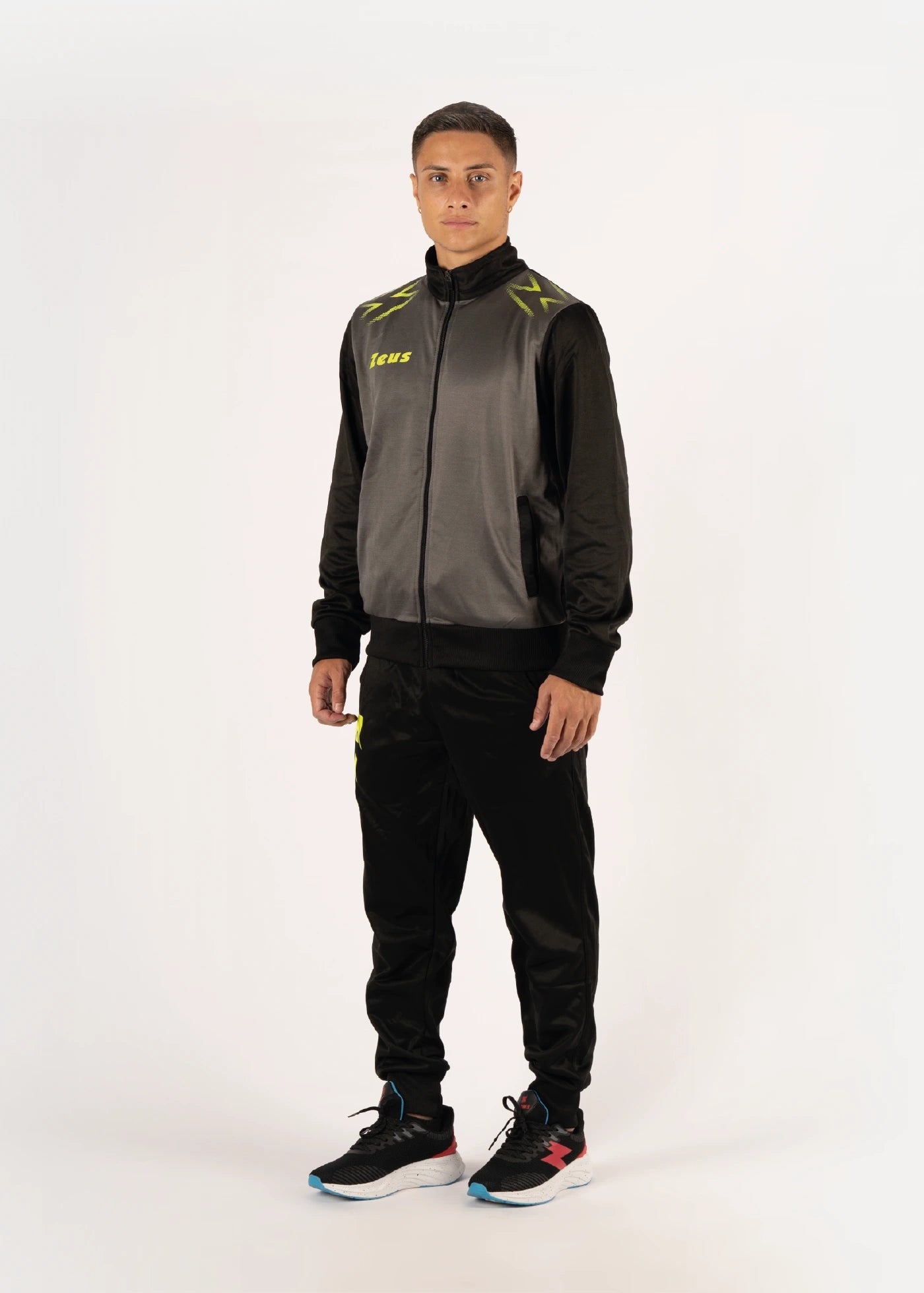 #farbe_schwarz-dunkelgrau