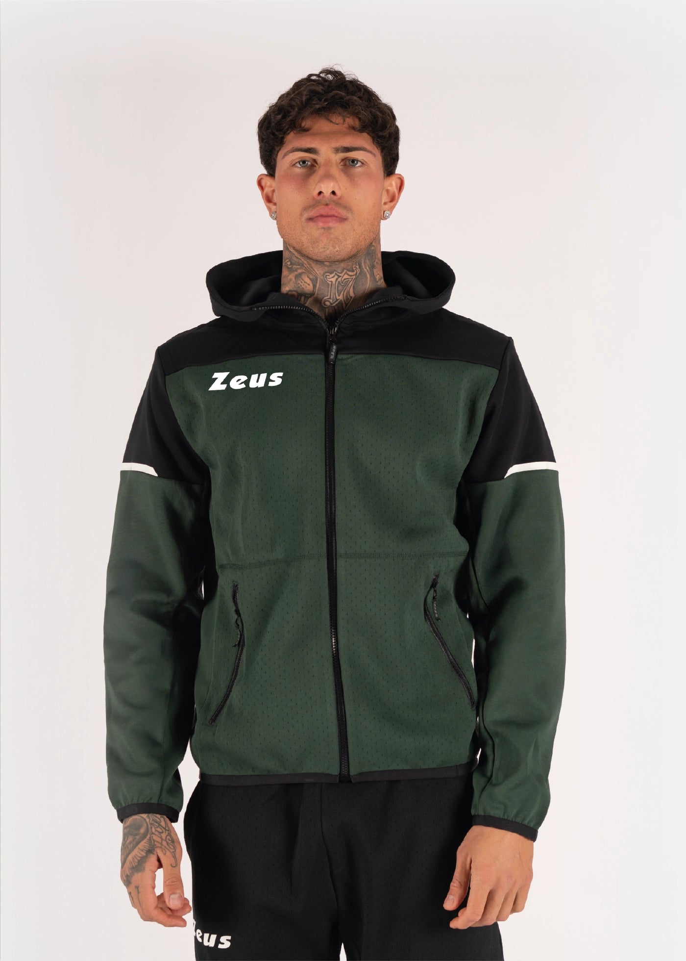 #farbe_schwarz-militärgrün