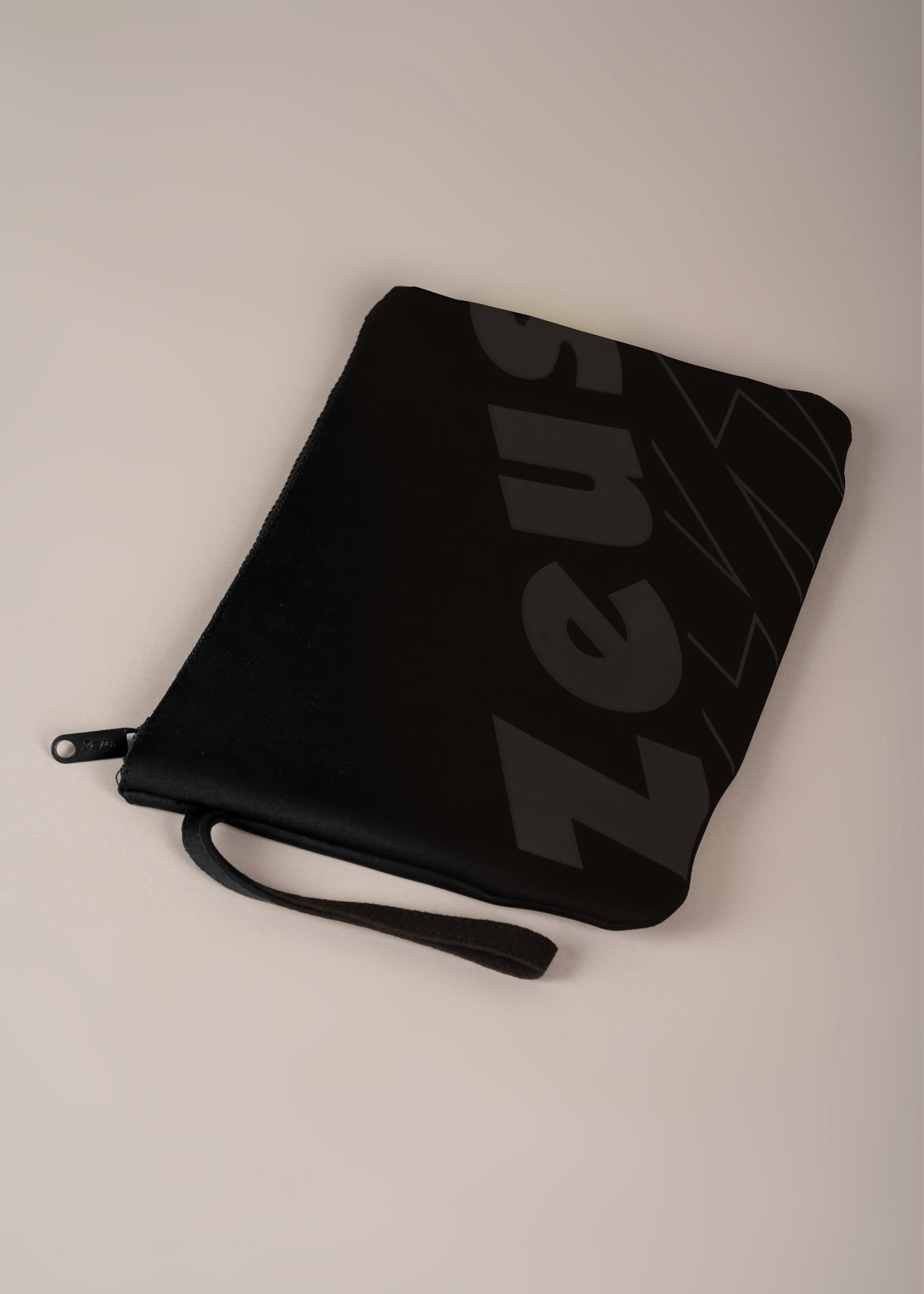 #farbe_Schwarz mit Logo