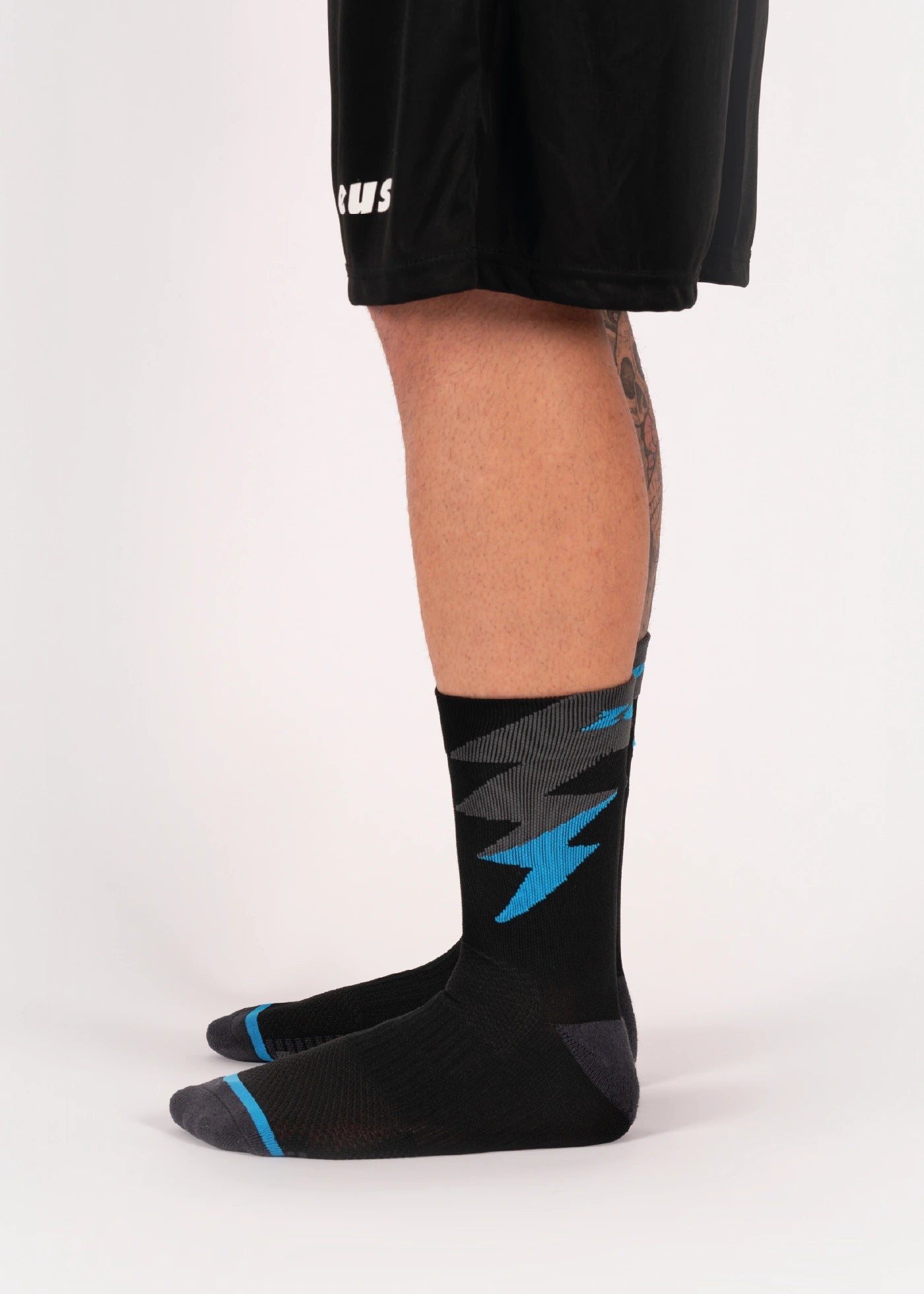 #farbe_schwarz-light royal