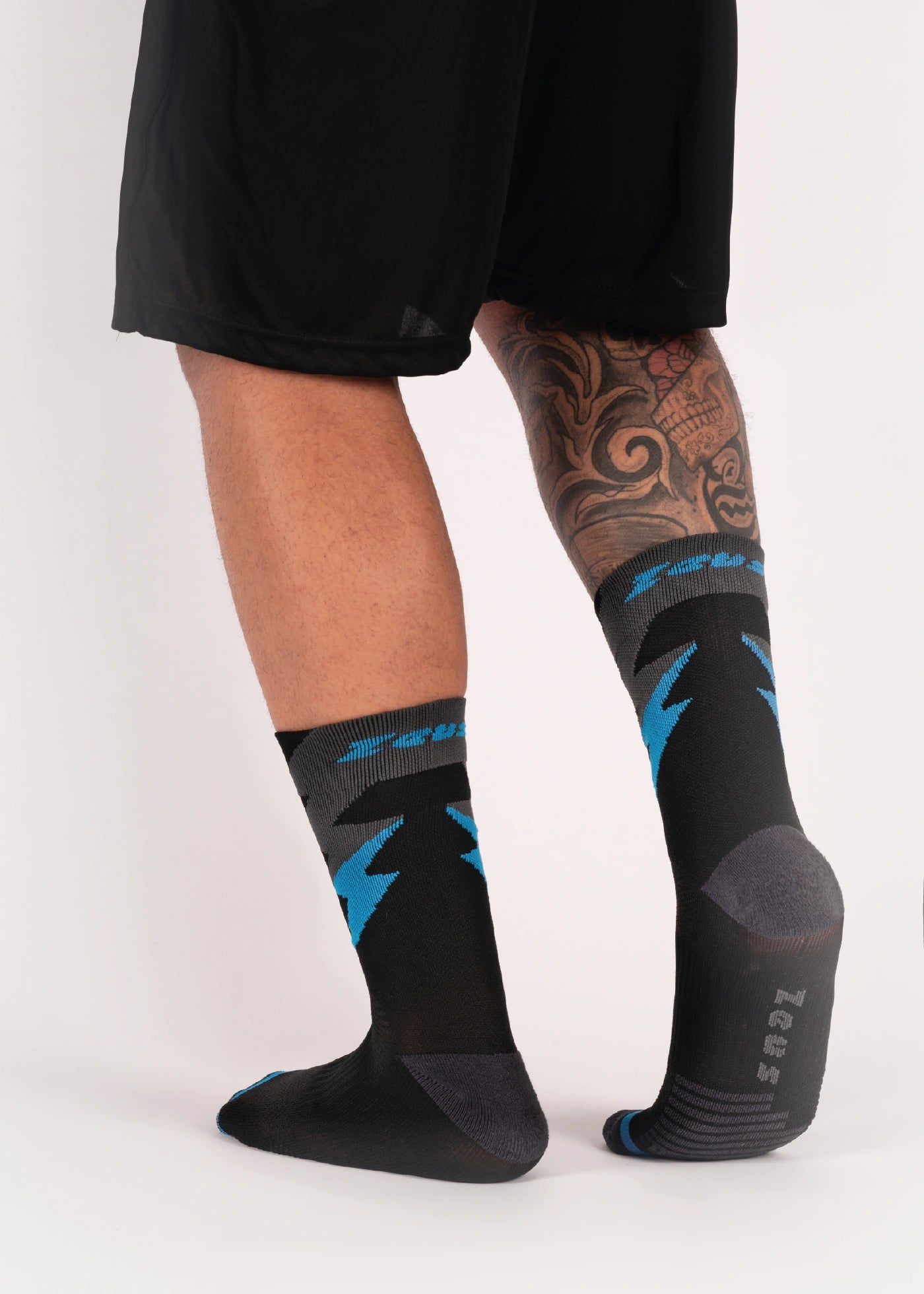 #farbe_schwarz-light royal