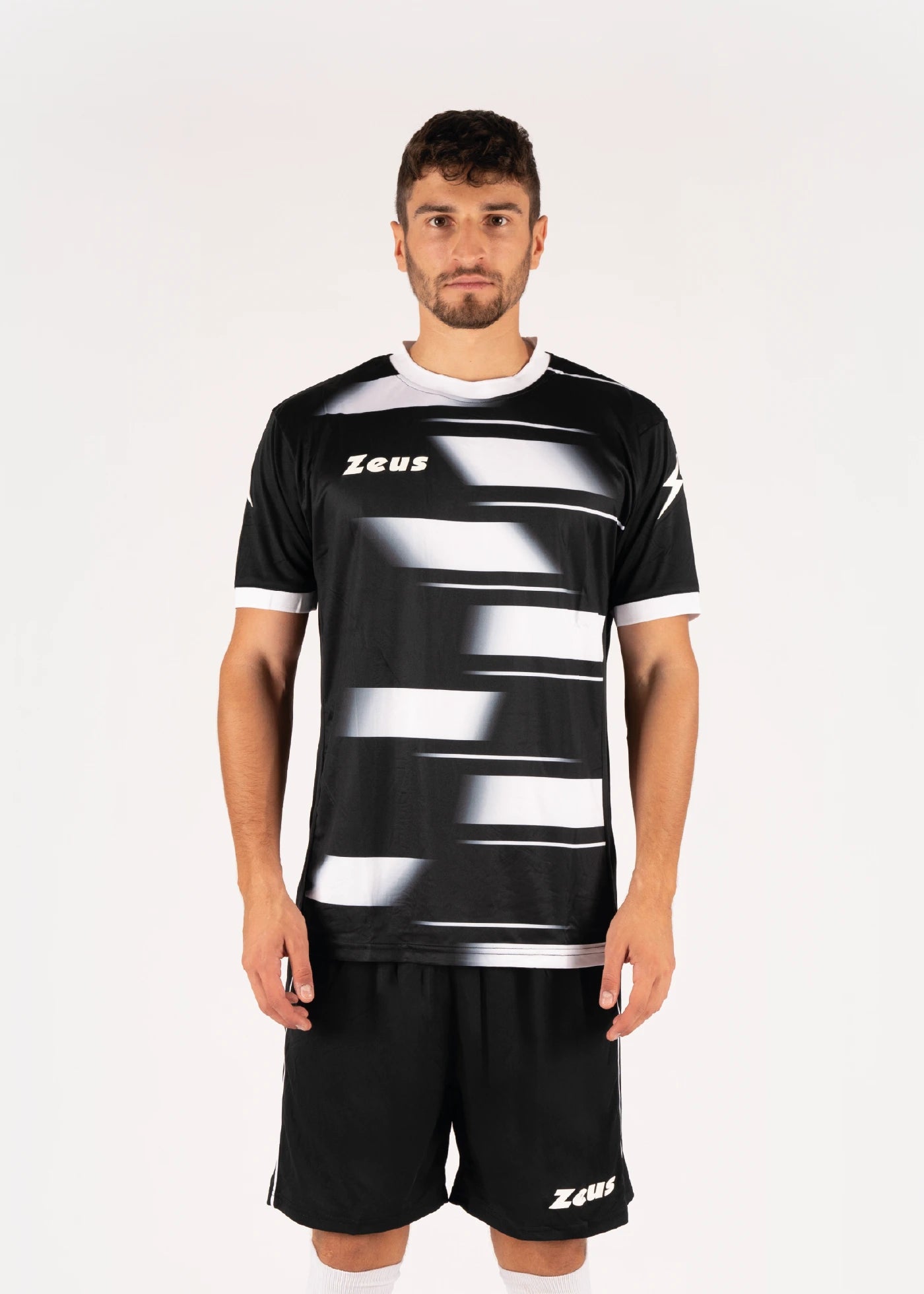 #farbe_schwarz-weiß