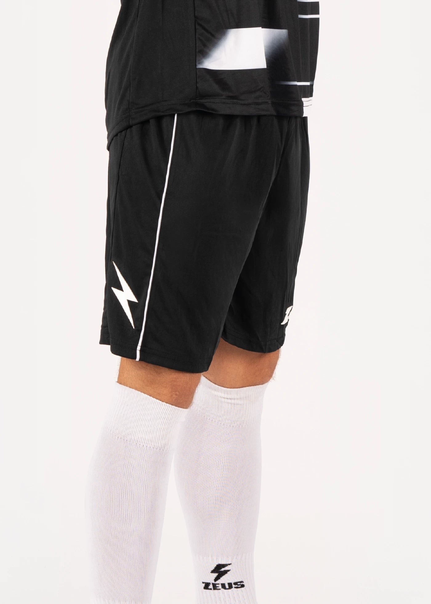 #farbe_schwarz-weiß