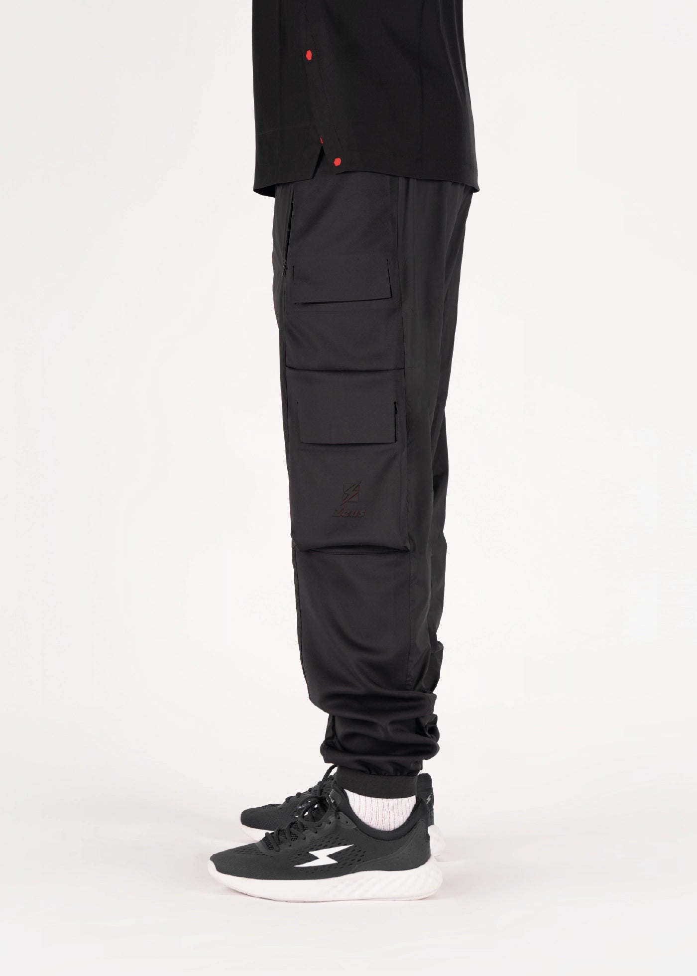 #farbe_dunkelgrau-rot