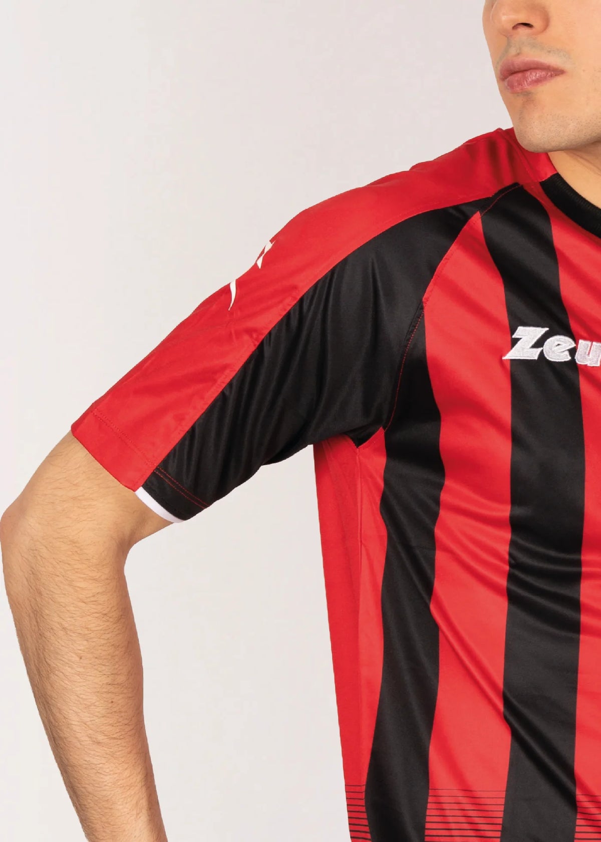 #farbe_rot-schwarz