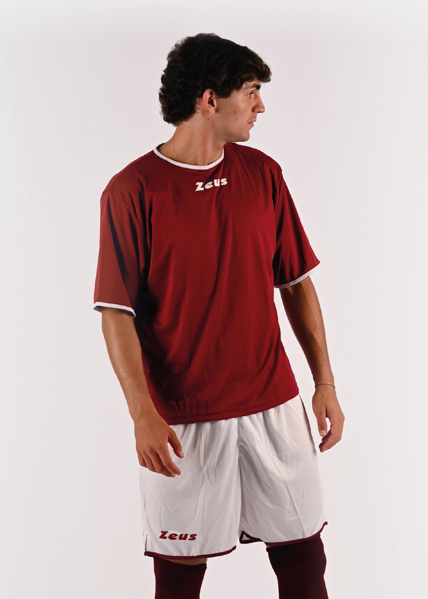 #farbe_bordeaux-weiß