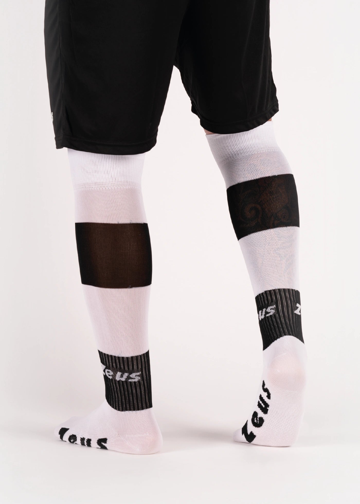 #farbe_weiß-schwarz