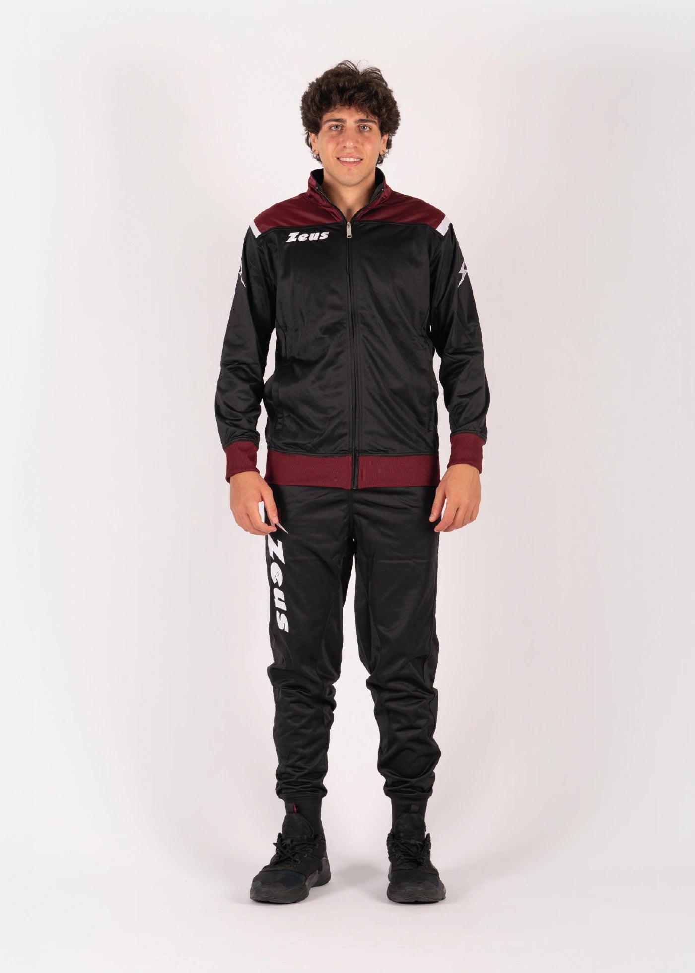 #farbe_schwarz-bordeaux