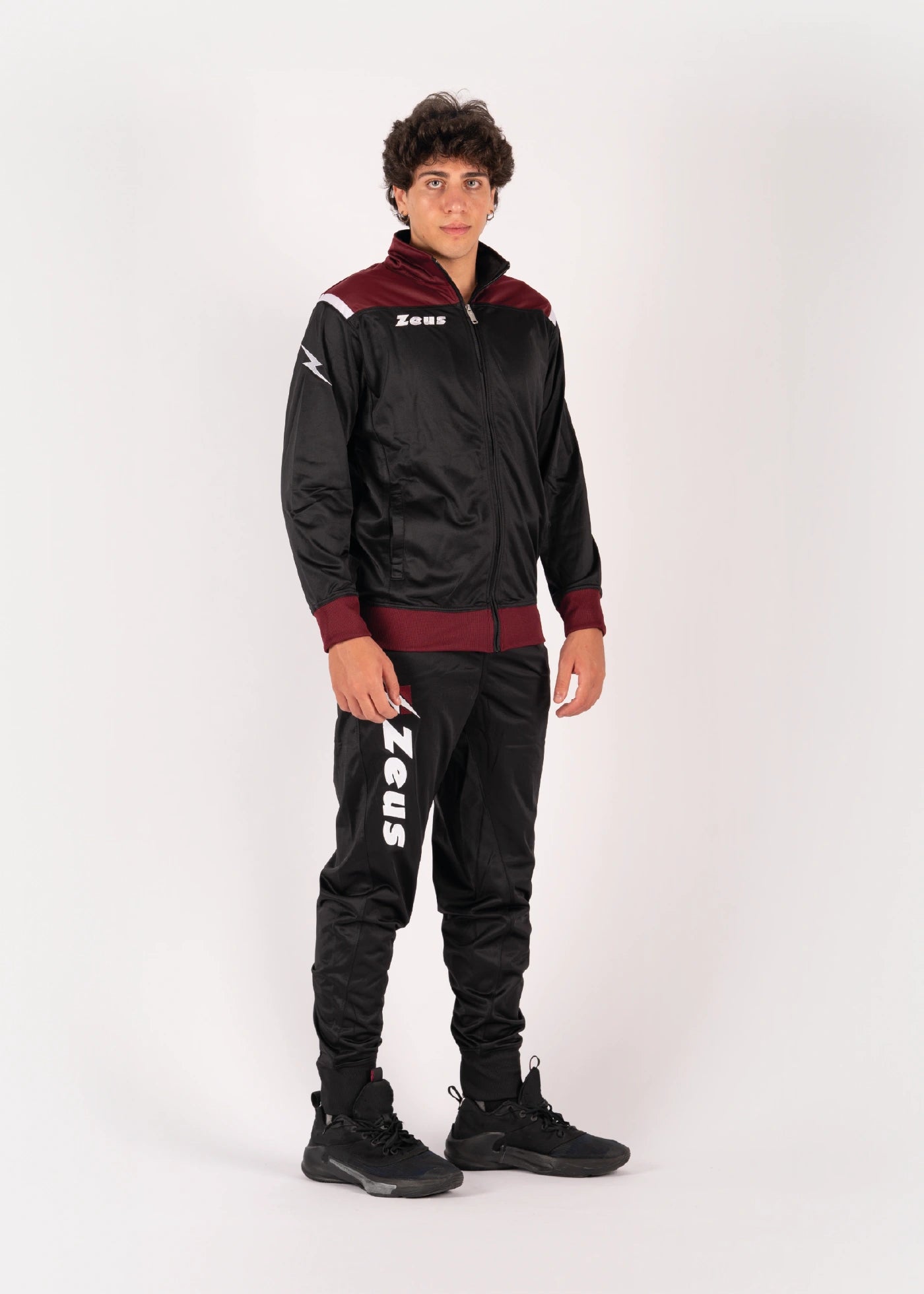 #farbe_schwarz-bordeaux