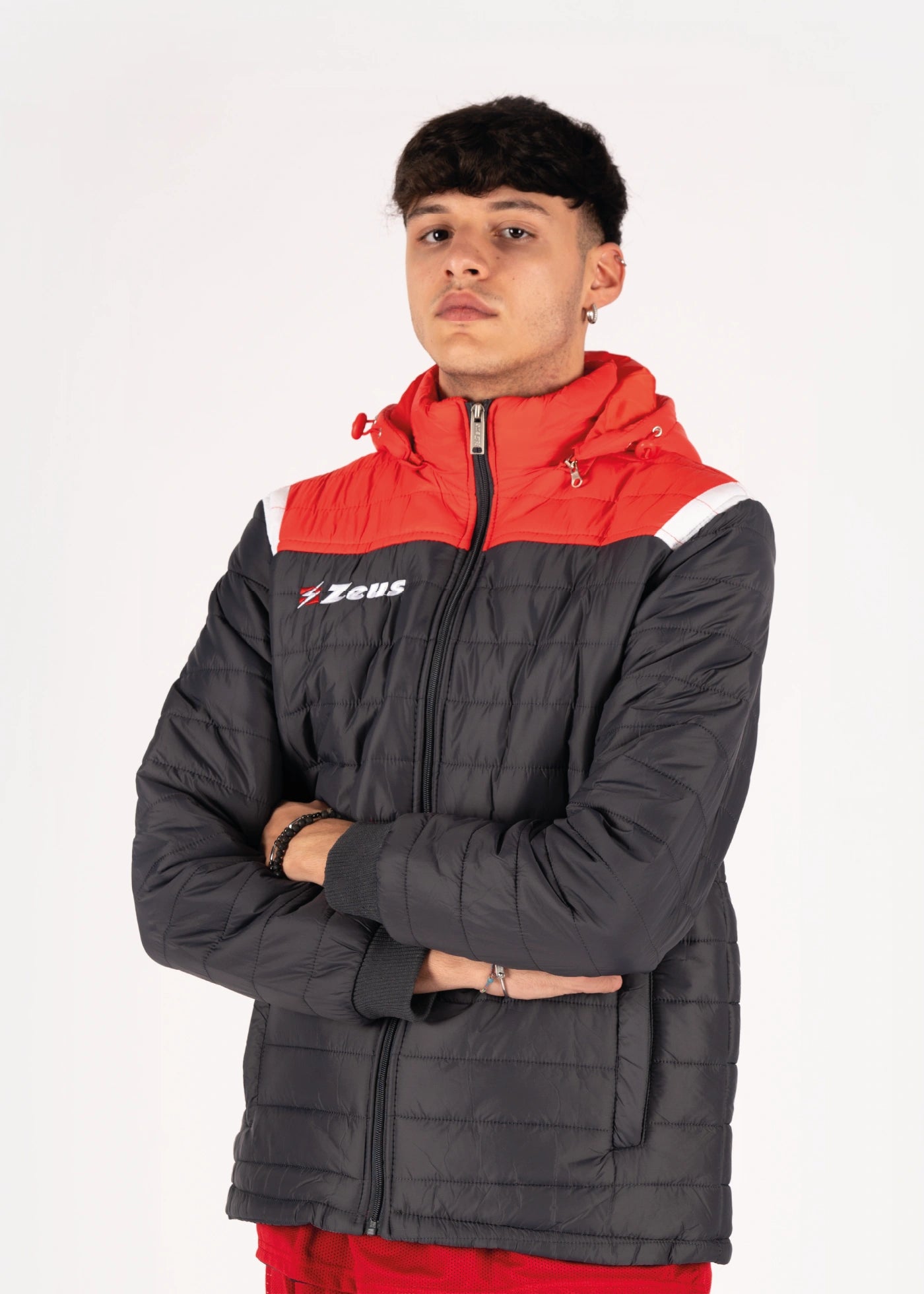 #farbe_dunkelgrau-rot